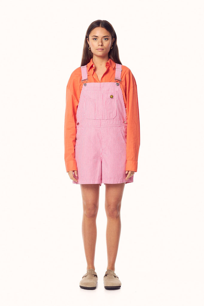 Sum22 Misfit Wmns HEAVENLY PEOPLE SHORT OVERALL CANDY PINK STRIPE