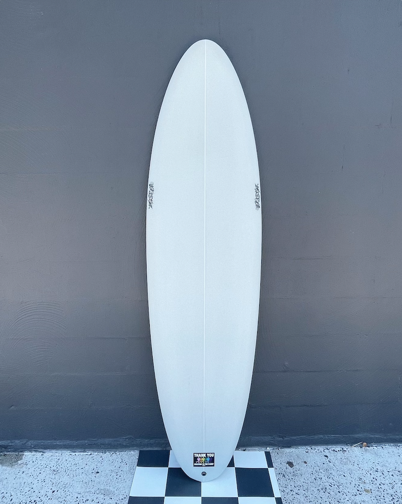 MISFIT SHAPES SURFBOARD 6'6" DIAMOND SPEED EGG